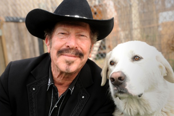 Greetings friends &amp; neighbors. Join me for this special encore edition of "Reverberation," every Saturday in the month of October (2 pm EST) on Ripple Radio, Emmaus, PA streema.com/radios/Ripple_… . On this episode, we spotlight a tasteful blend of roots-rock, Americana, and country.