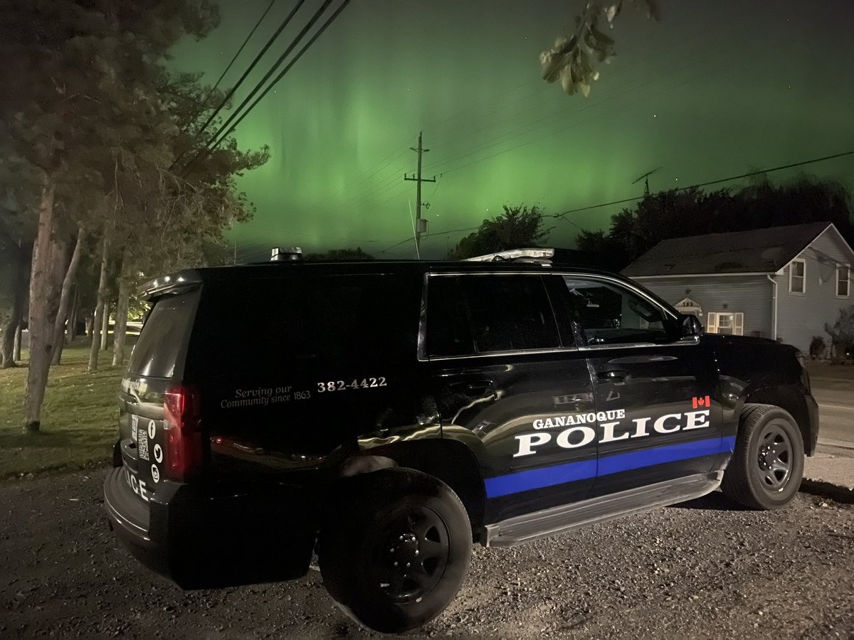 The sky put on a beautiful show last night. 

#TownofGananoque #gananoquepoliceservice #northernlights