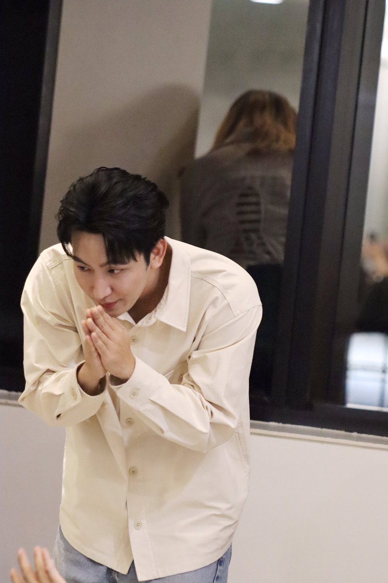 THOY_29's tweet photo. ครับ สา หวัด ดี ครับ ผม ชื่อ ไต เติ้ล ครับ🙏🏻

#KidnapSeries #titlekrt https://t.co/58NfL14fit