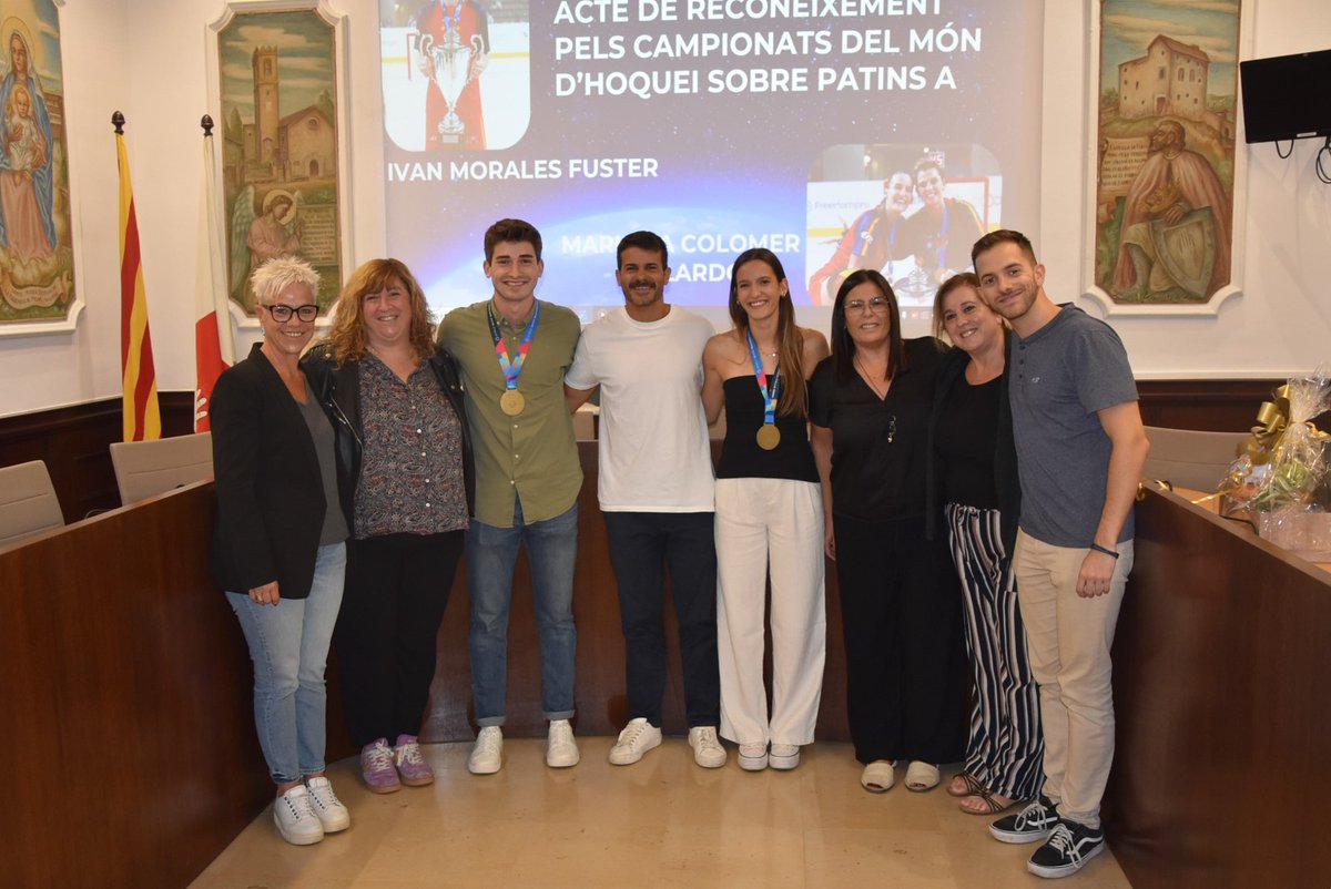 ERCPalau's tweet image. 👏 𝐂𝐀𝐌𝐏𝐈𝐎𝐍𝐒 𝐃𝐄𝐋 𝐌𝐎́𝐍 🏆

📍 Avui hem fet la recepció oficial a l'Ajuntament de #PsiP als palauencs Ivan Morales i Mariona Colomer, que es van proclamar campió i campiona del món als World Skate Games 2024 que es van disputar a Novara 🇮🇹

💛 Enhorabona! 🤩

#ERC