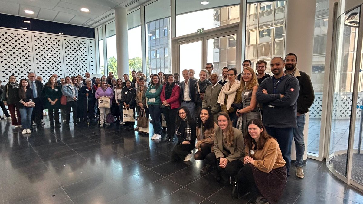 Plateforme MR AP-HP.Université Paris-Saclay (@rareparissaclay) on Twitter photo Merci à tous les intervenants et les participants pour leur engagement et leur contribution afin que cette journée soit un succès. Nous vous donnons rendez-vous l'année prochaine 🙌 <a href="/APHP/">Assistance Publique – Hôpitaux de Paris (AP-HP)</a> <a href="/Hopital_Bicetre/">Hôpital Bicêtre AP-HP</a> Merci à tous les intervenants et les participants pour leur engagement et leur contribution afin que cette journée soit un succès. Nous vous donnons rendez-vous l'année prochaine 🙌 <a href="/APHP/">Assistance Publique – Hôpitaux de Paris (AP-HP)</a> <a href="/Hopital_Bicetre/">Hôpital Bicêtre AP-HP</a>