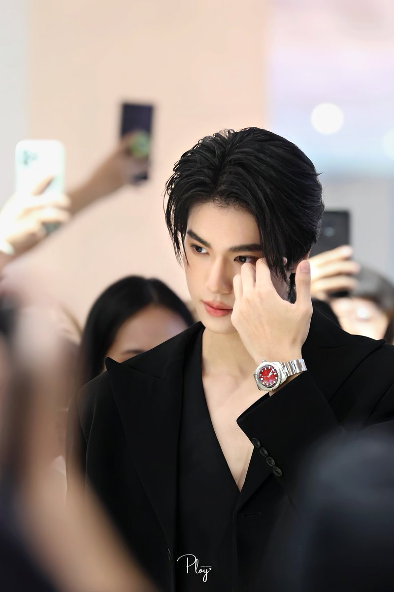 PPWJDGF2023's tweet image. This Pond with this Phuwin 🖤🤍
#ปอนด์ภูวินทร์ #PondPhuwin 
#ppnaravit #phuwintang
