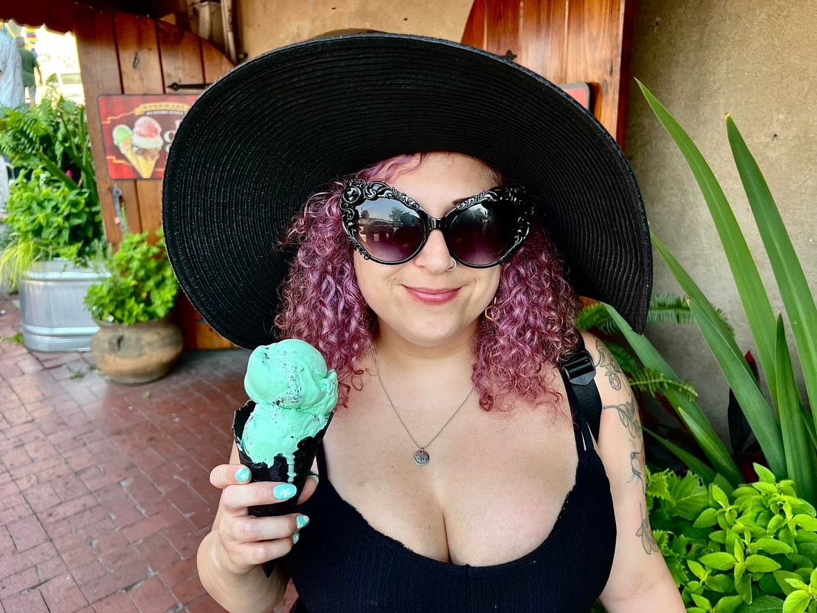 Savannah's Candy Kitchen tweet media