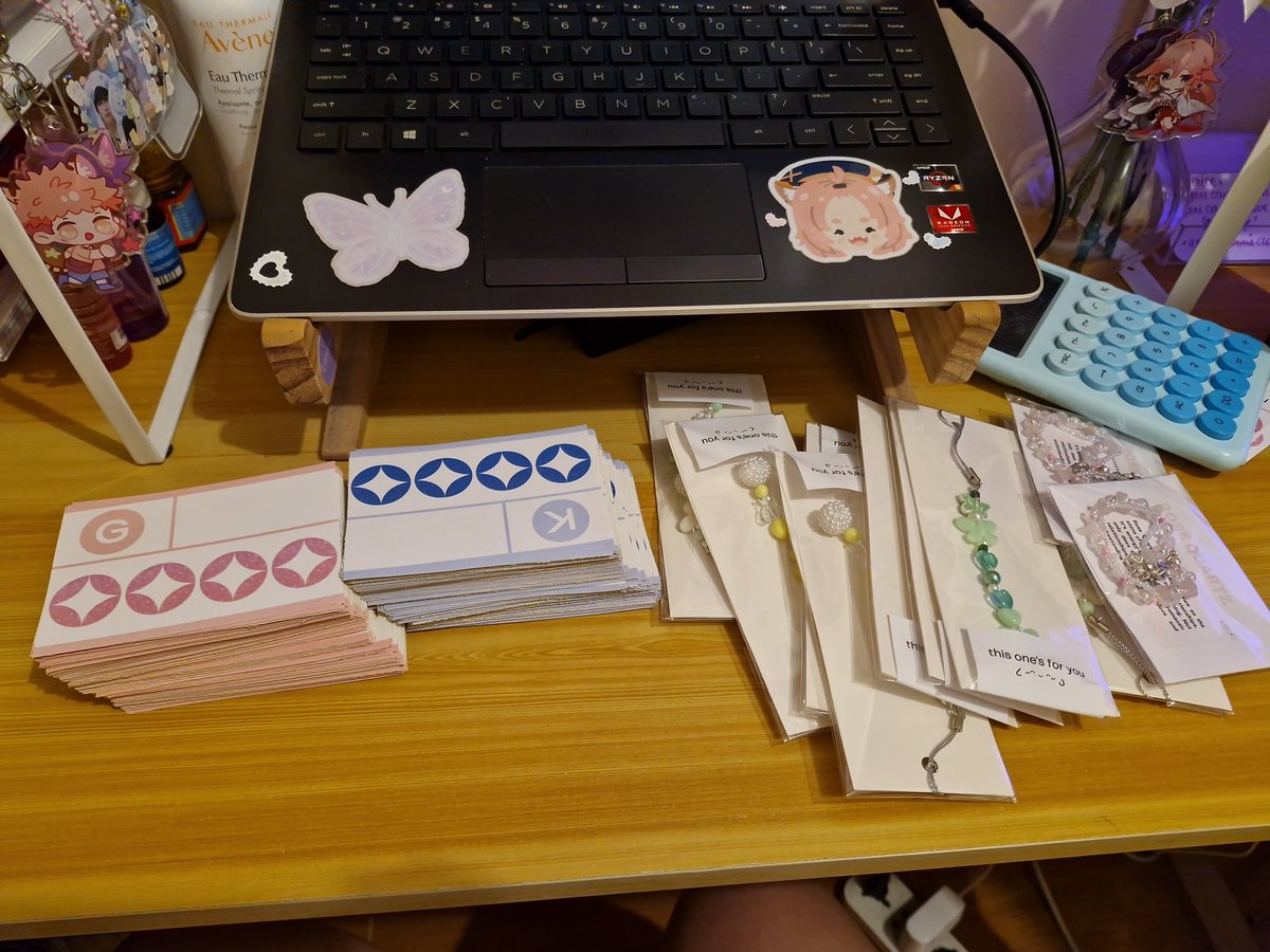 g group - 155
k group - 158
w/ chance to also get random keychains and crystal bracelets if you guess what era i became a zerose!

loc: TBA
HANDING THESE OUT BEFORE 1PM
see you tomorrow filo zeroses!!