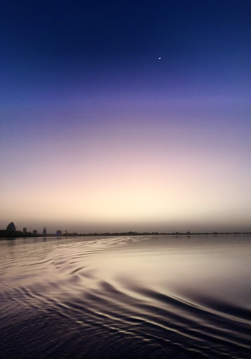 Dünyada sanat olmayan bir şey varsa o da insanın kabalığıdır.
Kaba düşünceleri
Kaba bakışları
Kaba sözleri…