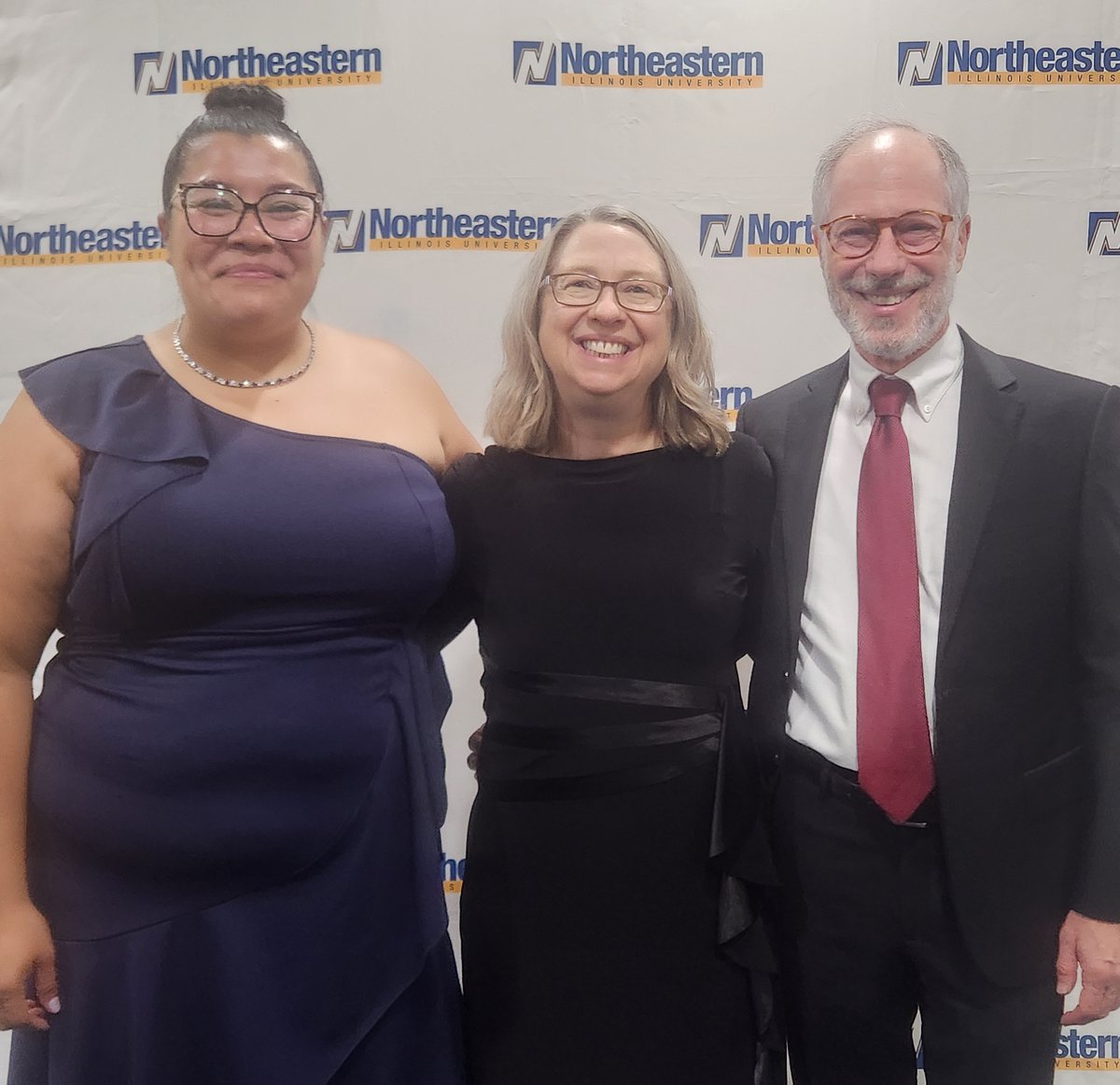 We proudly inaugurated Northeastern Illinois University's new president, Dr. Katrina Bell-Jordan, on a beautiful day! 🎉 The Biology Department stands behind her vision of Education, Excellence, and Empowerment as we move forward together. 📚
<a href="/NEIU/">Northeastern Illinois University</a> 

#NEIU #ProudtoSupport