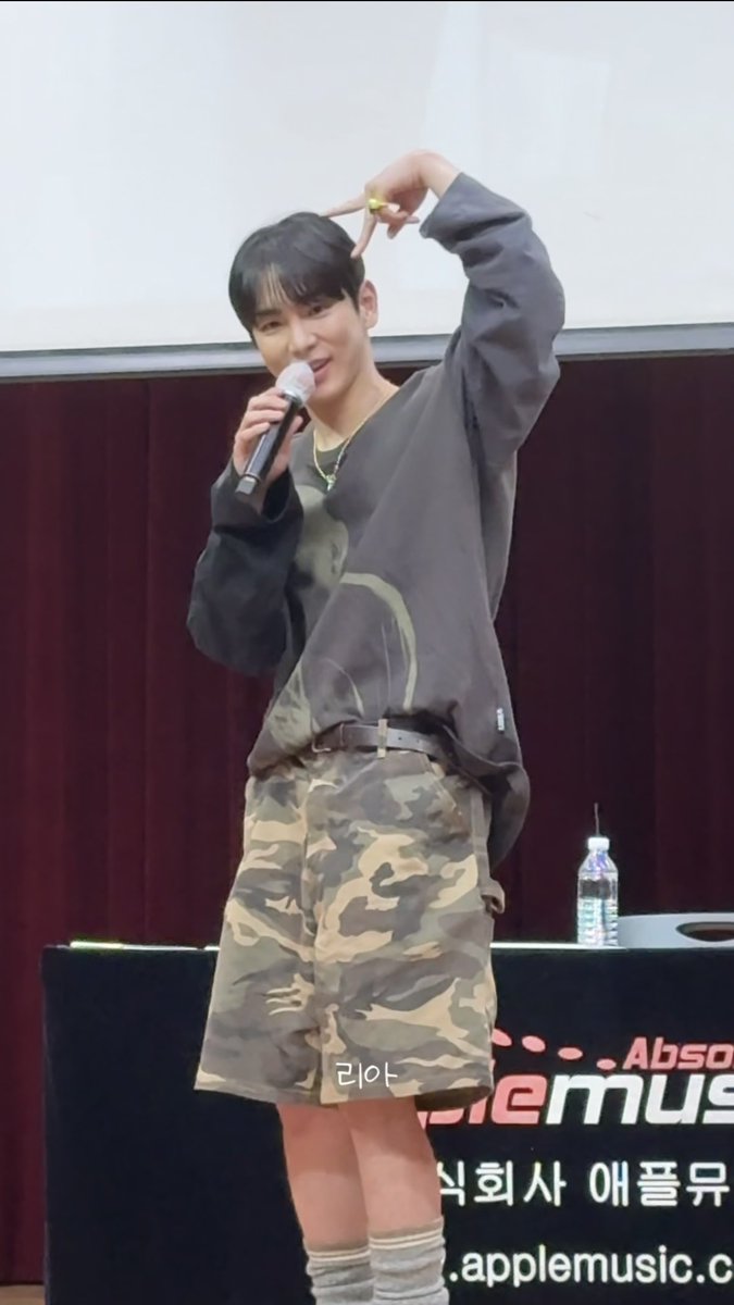 241011 샤이니 키 애플뮤직 팬싸
고양이가 좋음 고양이라 좋음💕
#KEY #キー #기범