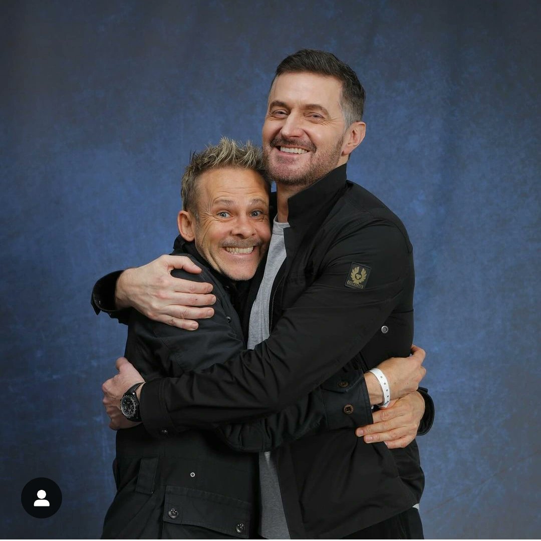 gonzobyrne's tweet image. 🥰❤🥰❤🥰❤🥰
#richardarmitage #dominicmonaghan #magiccon