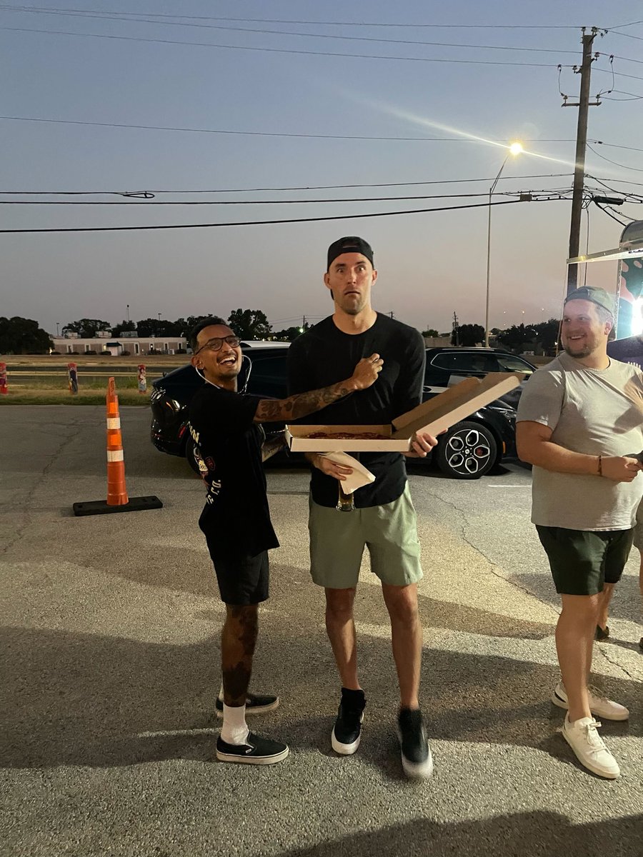 Seems healthy to me! 
Shoutout to <a href="/brad_stuver/">Brad Stuver</a> for always showing up for the community when he can. He’s a real one! 🫡💚