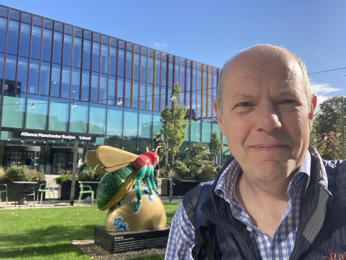 Huge thanks to everyone at Alliance Manchester Business School.

An awesome 3 weeks of ‘Business’ training preparing for life after the Army. I haven’t left just yet but you can’t stay forever!

#lookingtothefuture 💪

#AMAC 📚