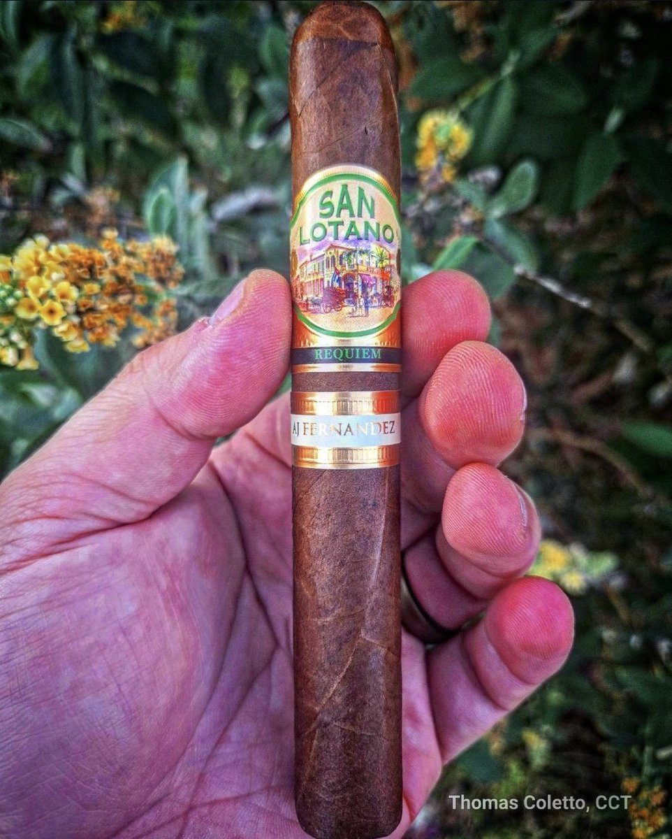 ColettoCigars's tweet photo. Just finished the San Lotano Requiem by AJ Fernandez, and it’s an absolute gem! Deep, earthy notes of leather and oak blend perfectly with hints of spice and cocoa. The rich Habano wrapper adds depth and complexity to this full-bodied cigar, offering a long, smooth finish. 

#SanLotano #AJFernandez
@ajfcigars @ajfinternational 
@ajf_nicaragua 
---

📸 : Thomas Coletto @ColettoCigars
https://t.co/g5Wwjwe4EZ
https://t.co/le1V1TiqL7
.
.
#ColettoCigars #Coletto #Cigar #CigarsOfInstagram
#cigars #cigarlife #cigaraficionado #botl #cigarlover #cigarsmoker #nowsmoking #cigarnation
