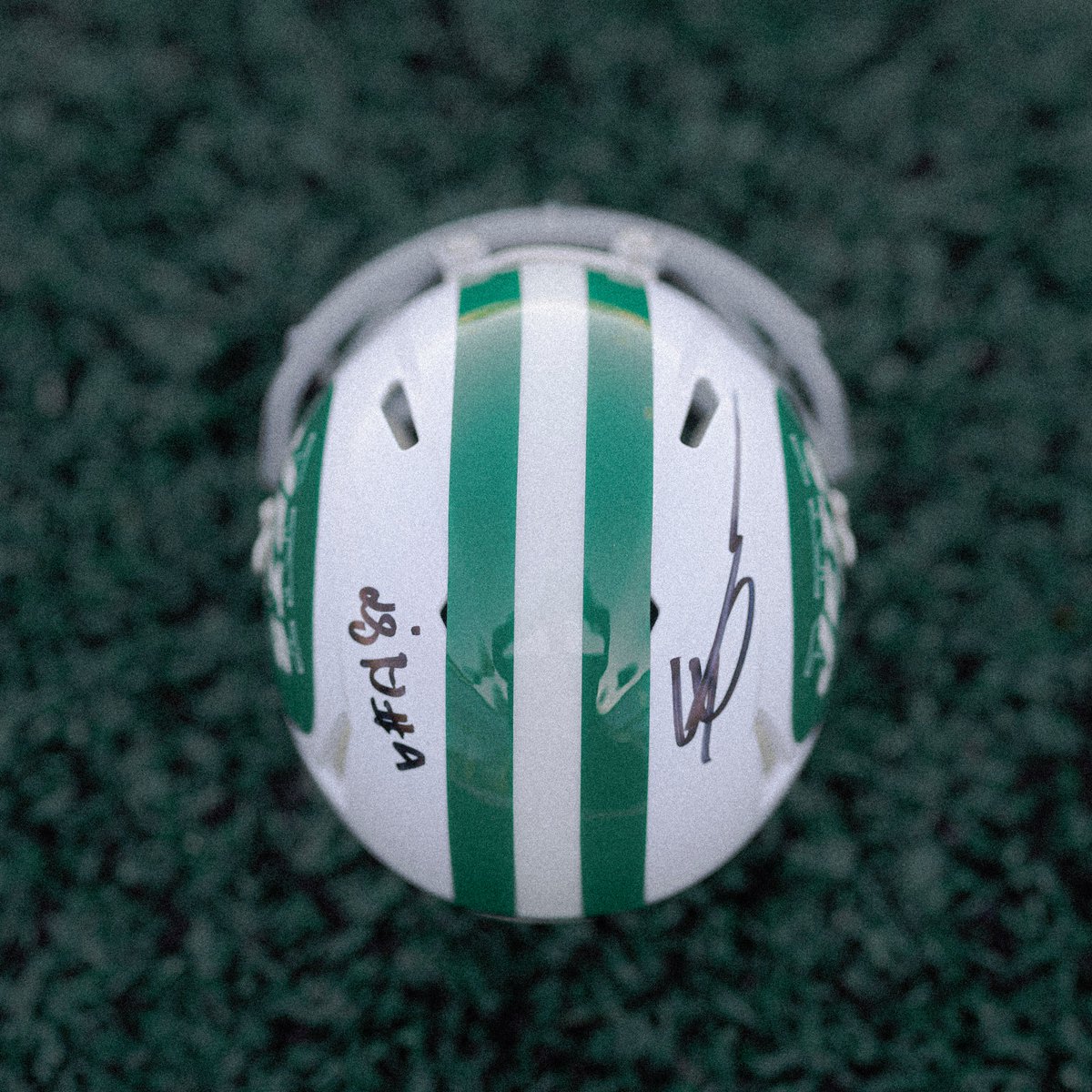 who wants a Sauce x DJ classic mini helmet??? 👀