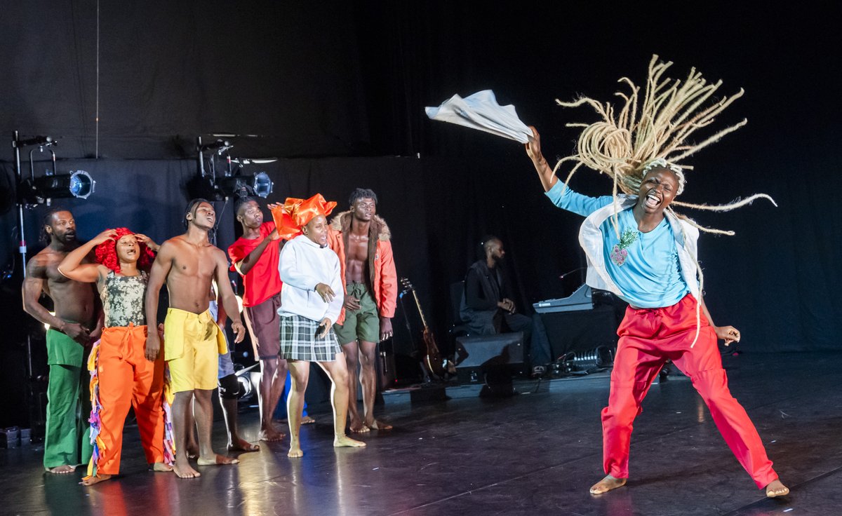 Dance Consortium (@danceconsortium) on Twitter photo Some more extracts from the amazing “Re:INCARNATION”; a small selection of the many beautiful solos, powerful duets & explosive ensemble pieces performed by Nigeria’s groundbreaking #TheQDanceCompany!
See the show tonight at <a href="/NewTheatreHull/">Hull New Theatre</a>
🎟️ danceconsortium.com/touring/qudus-… Some more extracts from the amazing “Re:INCARNATION”; a small selection of the many beautiful solos, powerful duets & explosive ensemble pieces performed by Nigeria’s groundbreaking #TheQDanceCompany!
See the show tonight at <a href="/NewTheatreHull/">Hull New Theatre</a>
🎟️ danceconsortium.com/touring/qudus-…