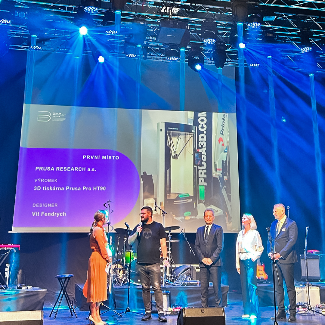 Great things happened at this year's MSV International Engineering Fair, the most important industrial event in Central Europe! Right at the start, we were visited by the Czech President, Petr Pavel, and our Prusa Pro HT90 won the top prize in the Industrial Design category. ✨