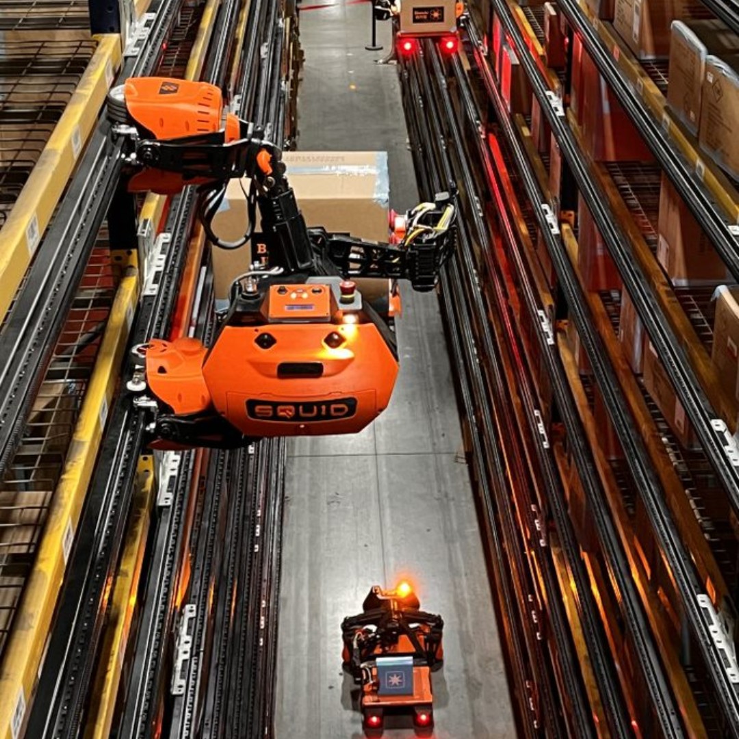 bionichive's tweet image. Many automated systems have limitations when it comes to reaching higher racks or storage areas. SqUID eliminates that issue by operating at any height within a warehouse.

#NoHeightLimit #WarehouseAutomation #BionicHIVE #SpaceOptimization #LogisticsInnovation #TechTrends