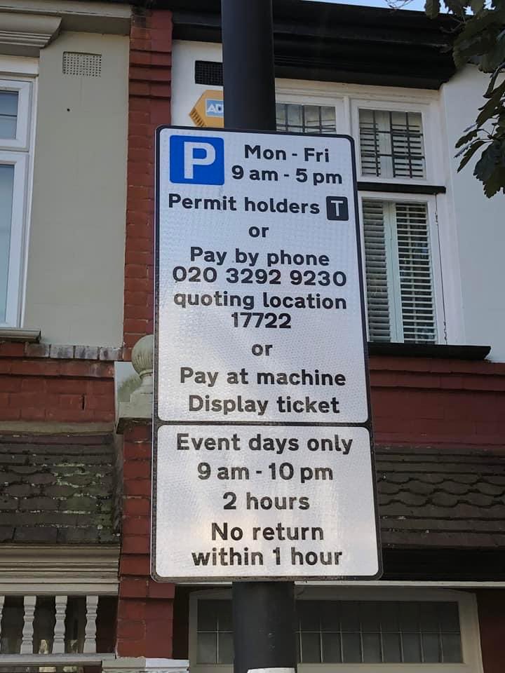 Important note for the many fulham fans who drive in - H&amp;F council have now changed all the parking conditions between the crabtree and hammersmith and you cannot now park there on matchday. 

Please share as no announcements, so loads will be caught out by this v Villa.
