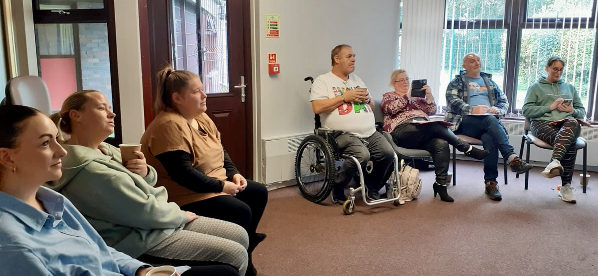 Excellent Hub sessions this week, with Laura Hellfeld talking about eating and food. SUCH an emotive area for so many parents. Members said the "excellent presentation" was "very informative and useful", "fascinating" and it was "great to hear from someone who is neurodivergent"!