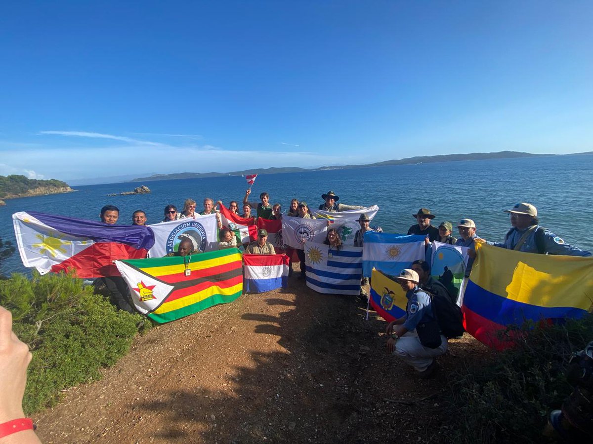 Dos Guardaparques uruguayas nos están representando en el encuentro mundial de la Federación Internacional de Guardaparques en Francia