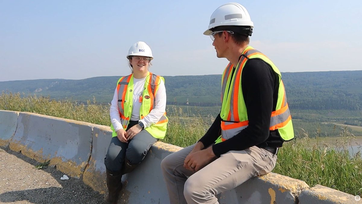sitecproject's tweet image. As we continue to fill the #SiteC reservoir, there are new hazards around the shoreline. Please stay away from the reservoir as we monitor the surrounding slopes for stability.

Learn more from a geotechnical engineer: ow.ly/KfmN50SCAWl