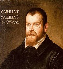 Galilée, le père du principe de relativité, n’a pu prévoir qu’il aurait cet effet secondaire : « à partir du 15 mai 1910, jour où il apprit qu'aucune expérience de physique ne permet de savoir si l'on est à l'arrêt ou en mouvement uniforme, Wilbur Johnson refusa de payer ses