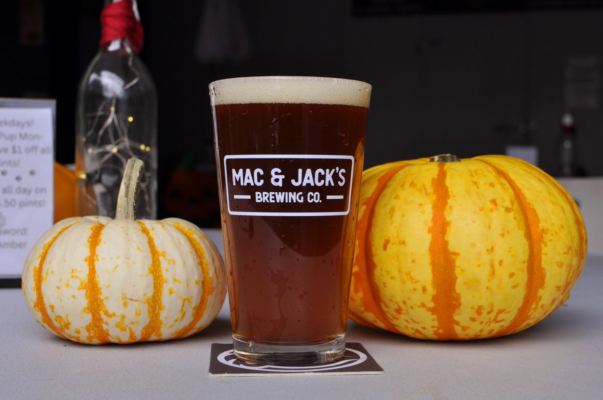 Come on by our beer garden to try our newest brew, The Gourdfellas Pumpkin Spiced Ale! It's a limited batch, so it won't be around for too long! Cheers!🍻🎃