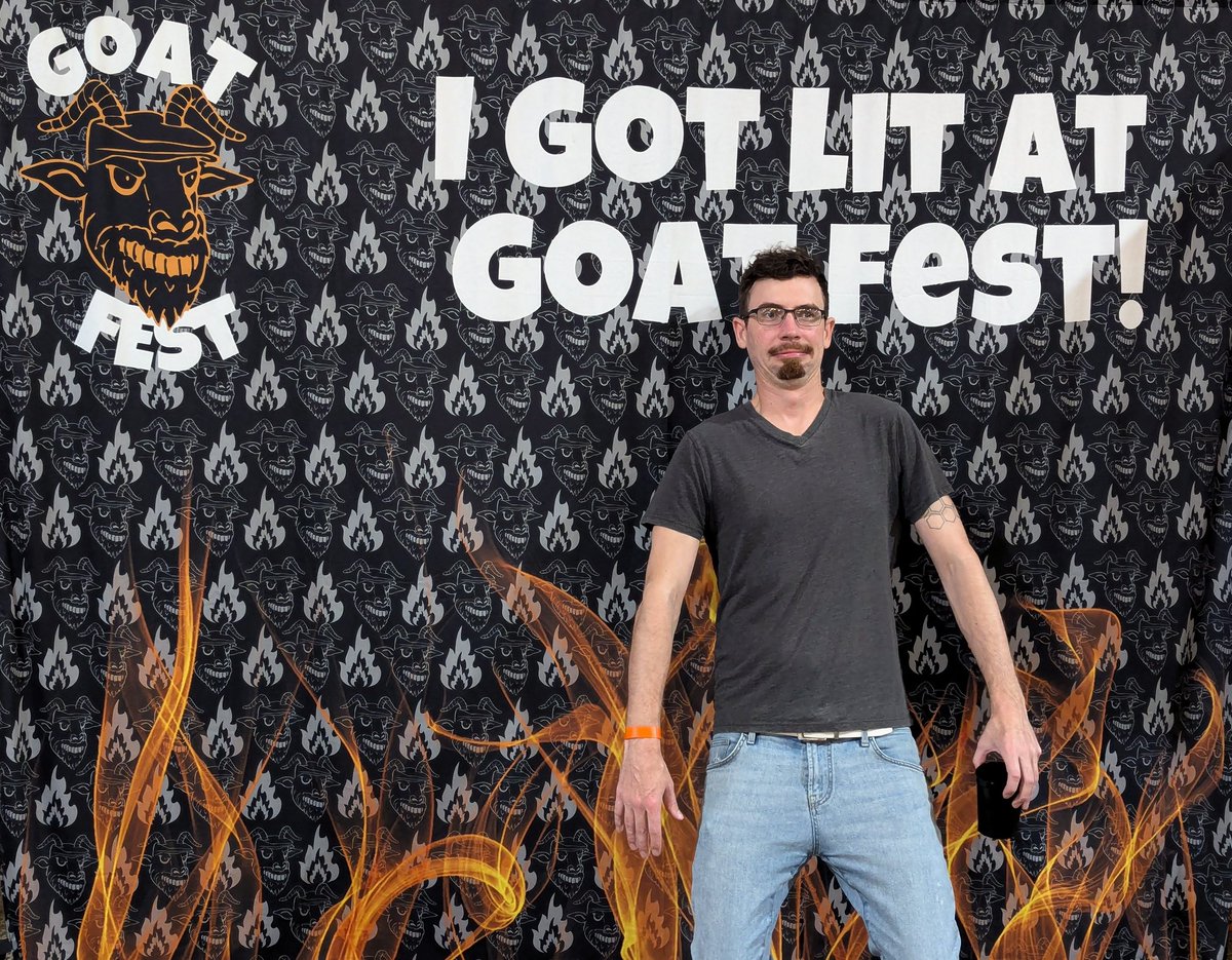 HAPPY BIRTHDAY YOU FUCK <a href="/Liefx/">Brody Moore</a>