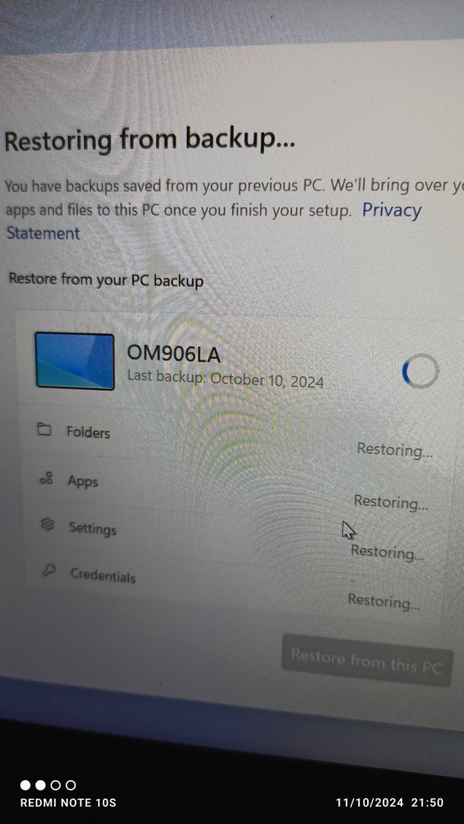 boytrek's tweet photo. Restoring from backup? Ah nggak juga, ga kelihatan dikembaikan sama dia walau ada folder windows.old nya.
Overall, nggak disarankan 'maksa' naik ke 24H2, nggak terlalu terlihat perbedaannya, dari performa, resource yang dipakai, juga masih 'rakus' RAM kalau Edge buka banyak tab. https://t.co/4wUXAqieb6