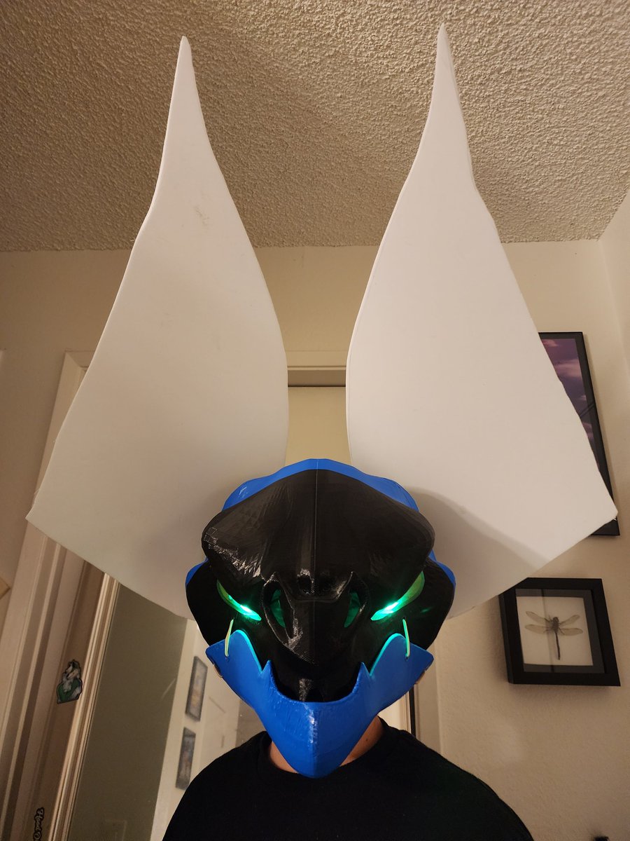 PeepAngelic's tweet photo. Working on a bat fursuit based off the character spawn.  Hopefully i can finish the head before #blfc 
#FursuitFriday #fursuitmaker #Spawn https://t.co/IuPEjOtpXG