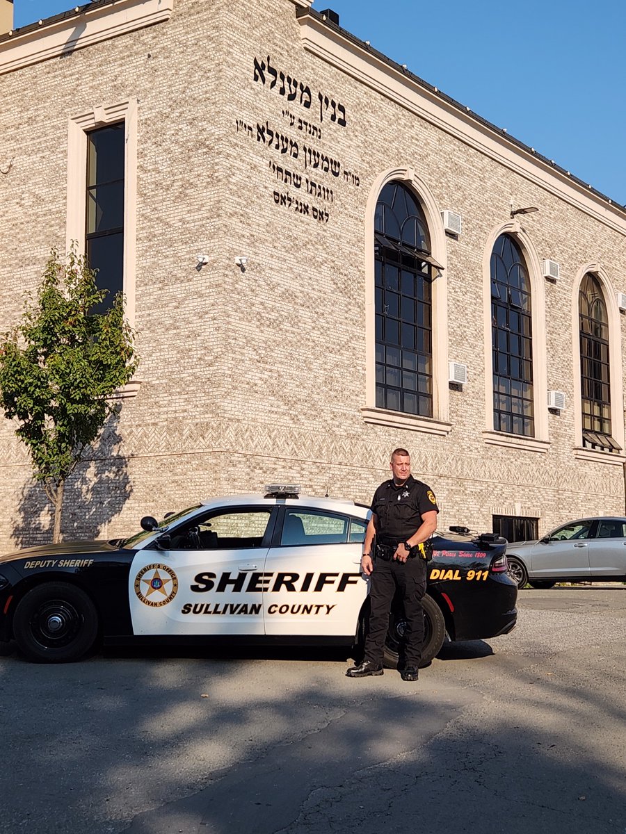 JccSullivan's tweet photo. Sullivan County Sheriff's deputies are on patrol for Yom Kippur checking houses of worship and other sensitive locations. @SullivanCntyGov https://t.co/3FGMZdTNht