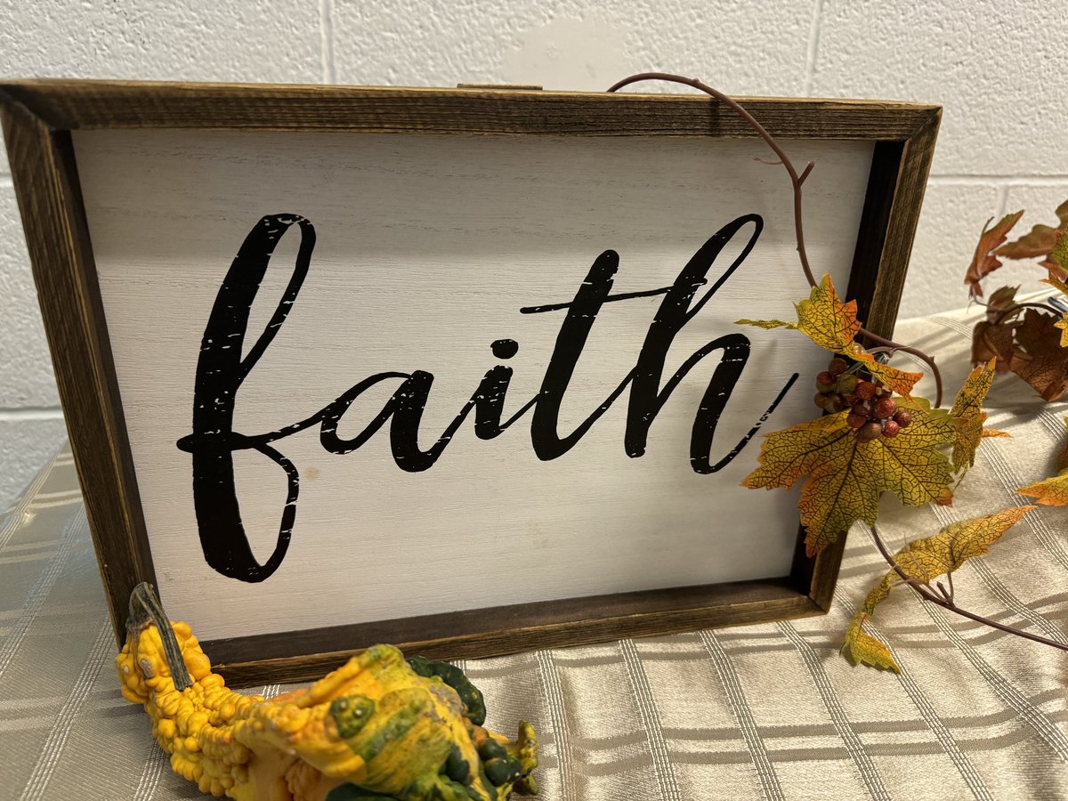 mrspilozzi's tweet image. A beautiful and restorative day. We go forth with God’s hands doing His work. 
Happy Thanksgiving from our @SJPIIOakville crew to the entire @HCDSB Family!