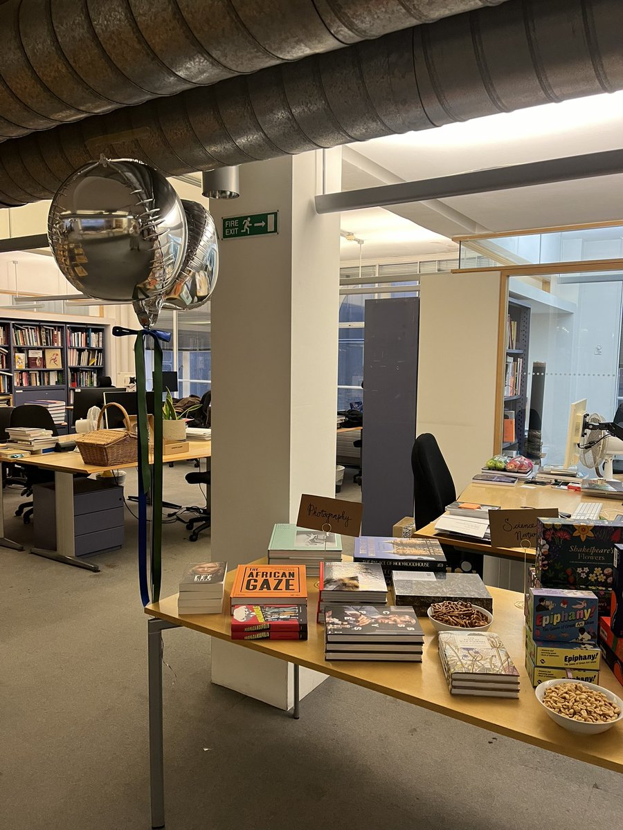 Thames & Hudson Trade Sales tweet media