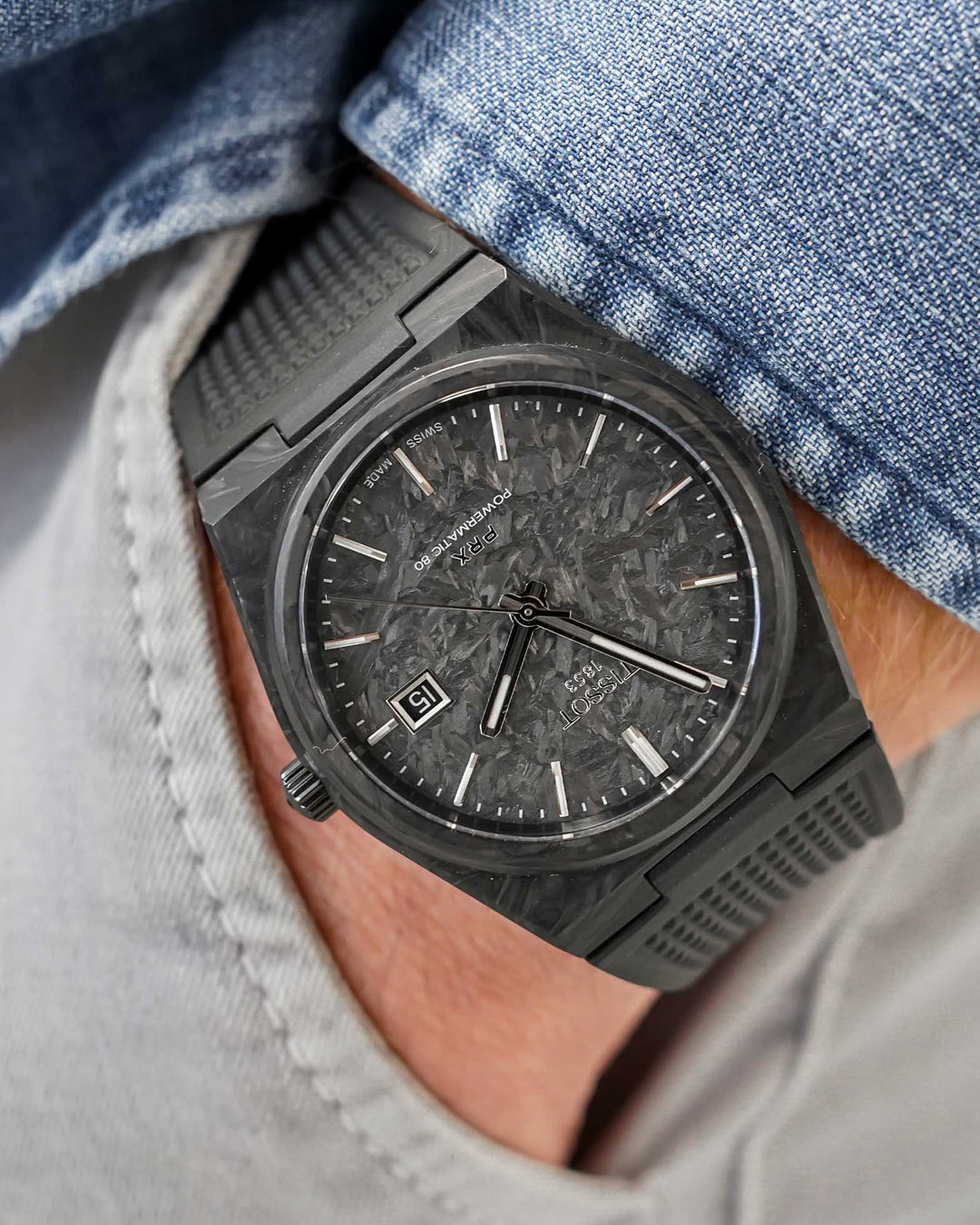 【値下げ】 TISSOT PRX カーボン New Release: Tissot PRX Powermatic 80 Forged Carbon Watch