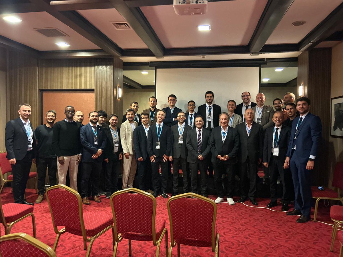 Brainstorming with Revolutionaries of Urology about the Urology Revolution <a href="/URAI_8/">URAI</a> #URAI24 #UrologyRevolution #AI