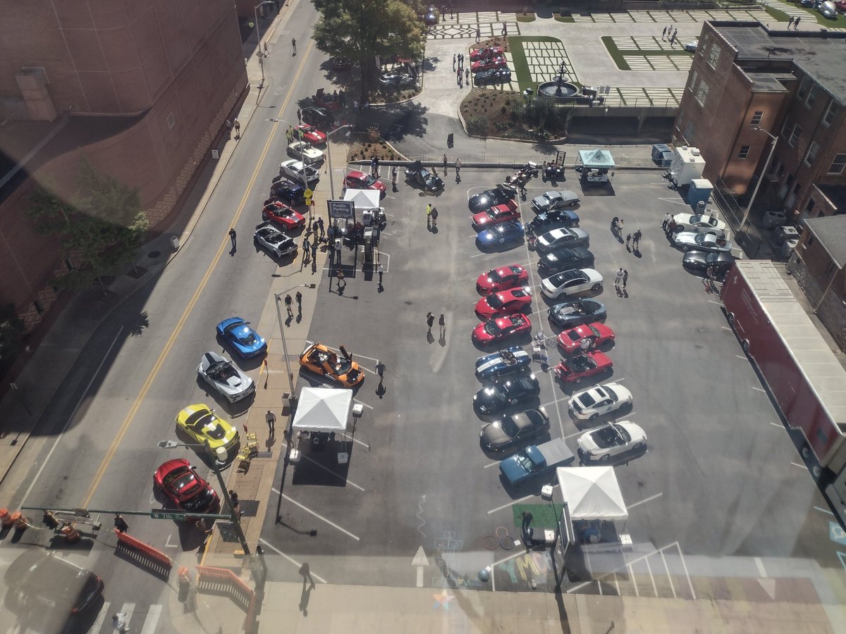 sealystar's tweet photo. Front row seats at the car show.  #chattanoogamotorcar https://t.co/Qb2XqzLxHD