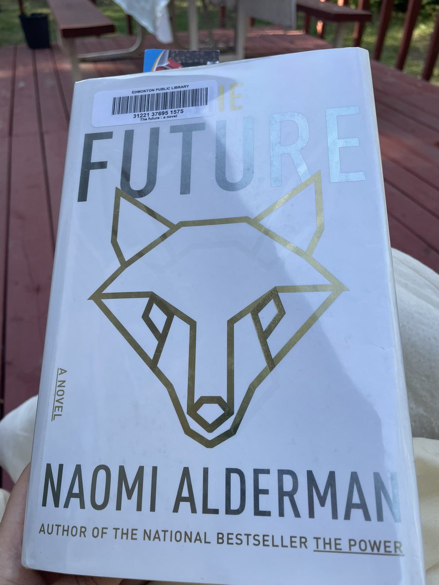 MelanieLukevich's tweet photo. I don’t think I have ever read a book about an apocalypse that has made me so hopeful for the future #TheFuture #NaomiAlderman @naomialderman https://t.co/PpPFKc5DlY