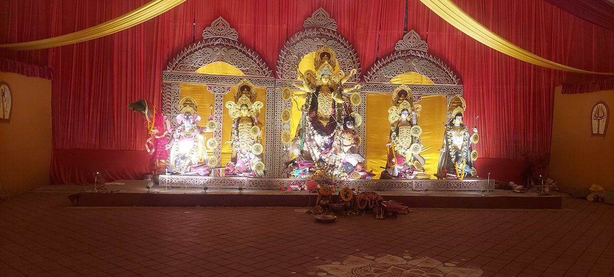 geetu11's tweet image. Pandal vibes in Jamshedpur is next level. #DurgaPuja #Navaratrivibes