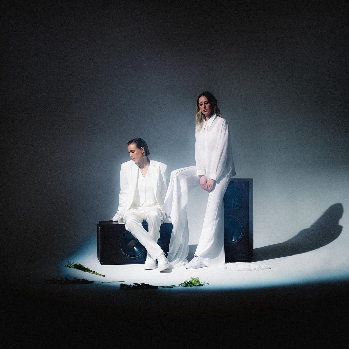 Don't forget to enter our contest to see Eli &amp; Fur live on Saturday, October 12, at the Fonda Theatre in Hollywood!

Davi will be opening the show.

Enter our ticket giveaway now: bit.ly/4dEN4s5

#eliandfur #fondatheatre #contestalert