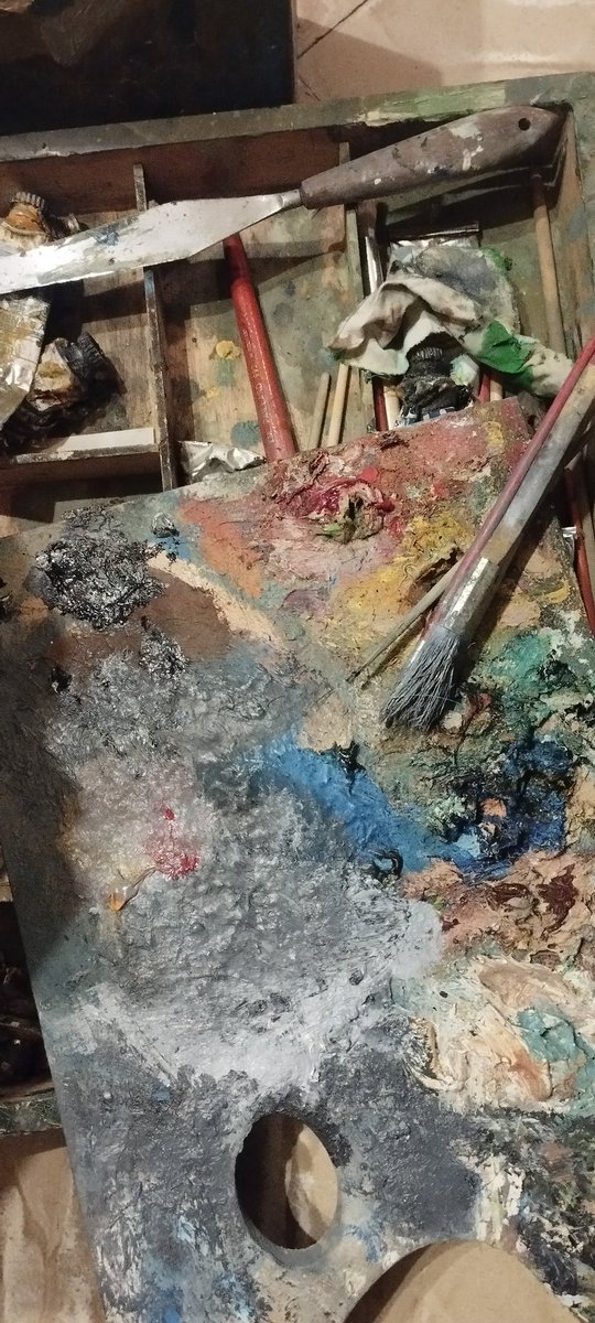 Avui hem desenterrat això i m'ha sorgit la necessitat de pintar-te nua.