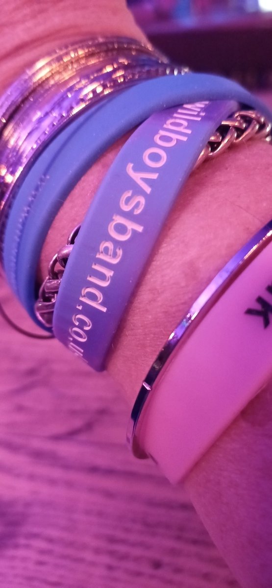 Clare Andrews tweet media