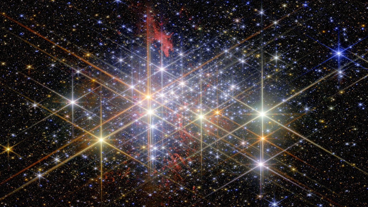 latestinspace's tweet image. 🚨 New James Webb telescope image just dropped