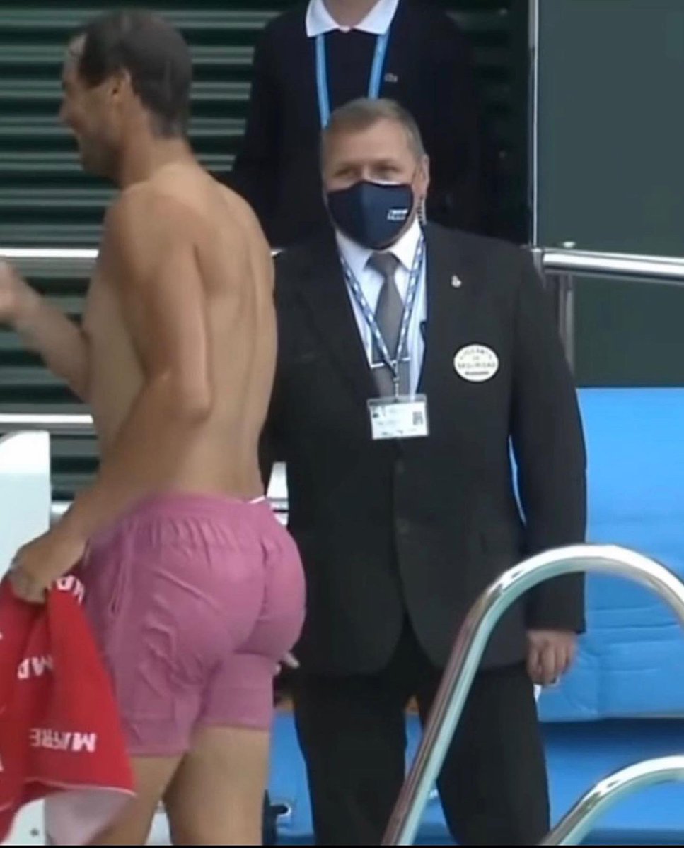 Sportsbubblebutt tweet media