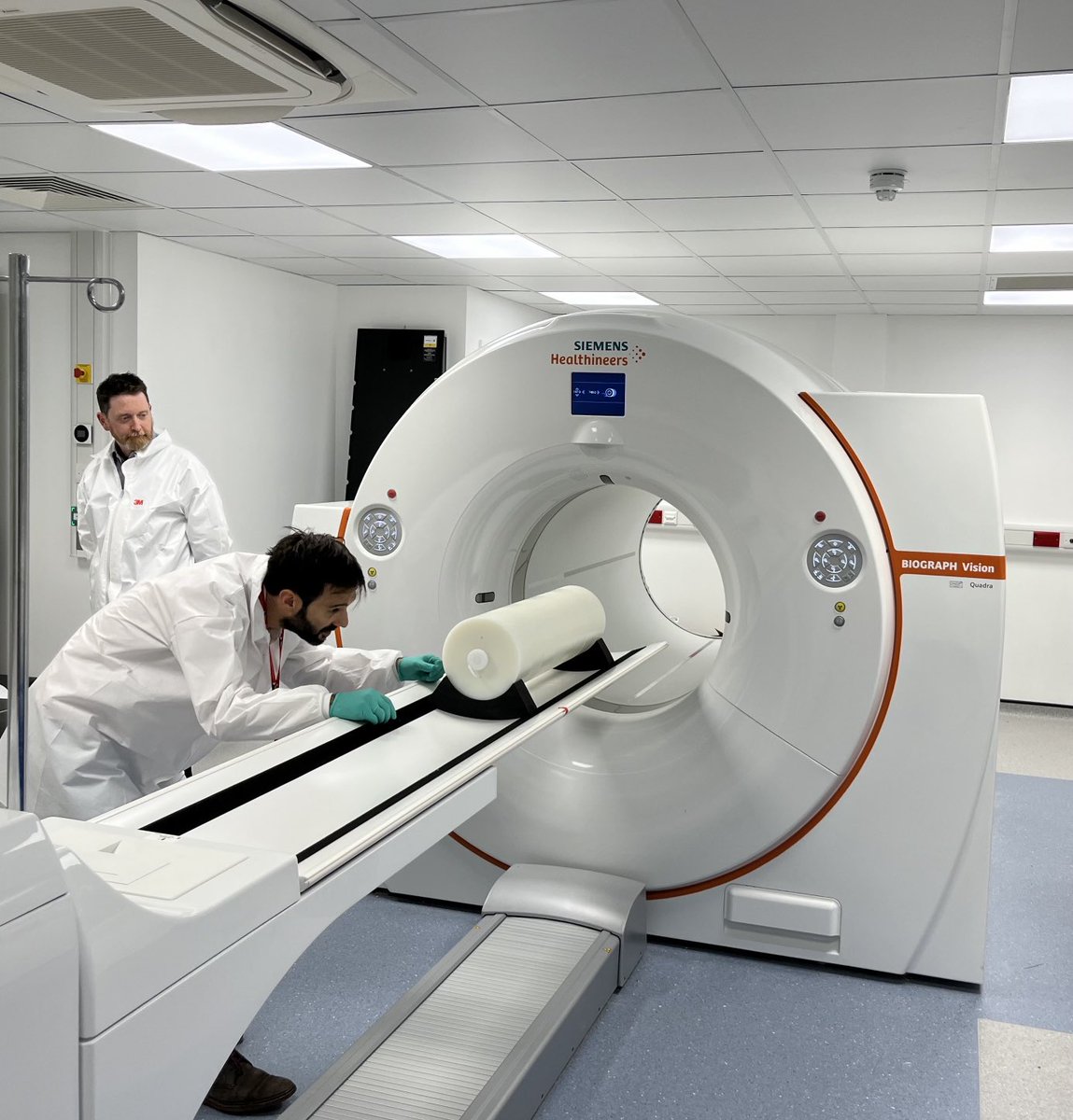 Alexander Hammers (@hammers_alexand) on Twitter photo Friday night fun at the #KCL & #GSTT #PET Centre: setting up the #NEMA phantom for overnight acceptance testing on the brand new #Siemens #Quadra long axial field-of-view “#TotalBodyPET” scanner for the #NPIP initiative!
<a href="/KCLGSTTpet/">KCL/GSTT PET centre</a>
<a href="/KingsImaging/">Biomedical Engineering & Imaging Sciences</a> Friday night fun at the #KCL & #GSTT #PET Centre: setting up the #NEMA phantom for overnight acceptance testing on the brand new #Siemens #Quadra long axial field-of-view “#TotalBodyPET” scanner for the #NPIP initiative!
<a href="/KCLGSTTpet/">KCL/GSTT PET centre</a>
<a href="/KingsImaging/">Biomedical Engineering & Imaging Sciences</a>