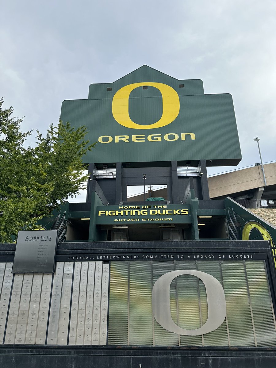 The calm before the storm. Can’t wait for tomorrow night’s top 3 matchup!
<a href="/OhioStateFB/">Ohio State Football</a> 
<a href="/oregonfootball/">Oregon Football</a> 
<a href="/B1Gfootball/">Big Ten Football</a> 
<a href="/NBCSports/">NBC Sports</a>