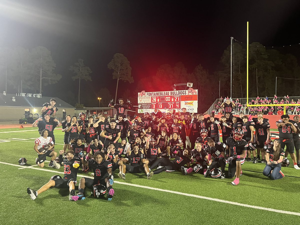 Dawgs start district play with a win over Slidell! 

Go Fighting Bulldogs!