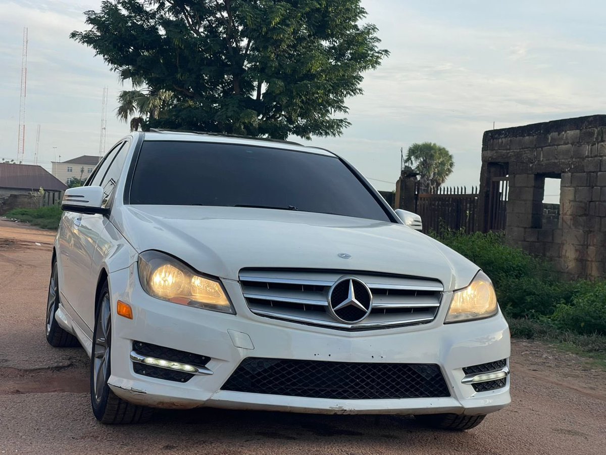 fola_bbf02's tweet image. Super clean
Benz C300 2012
Price:8M
Location:  Kaduna
Everything Blessed 😇 

Go One More 💪
#TemporaryPain #Salo #Saka