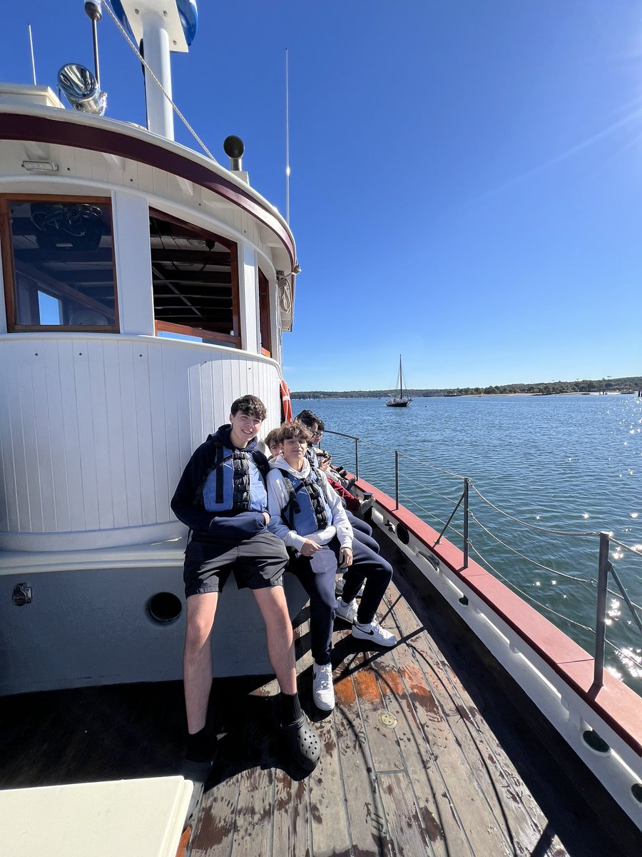 Mrs. Strauch tweet media