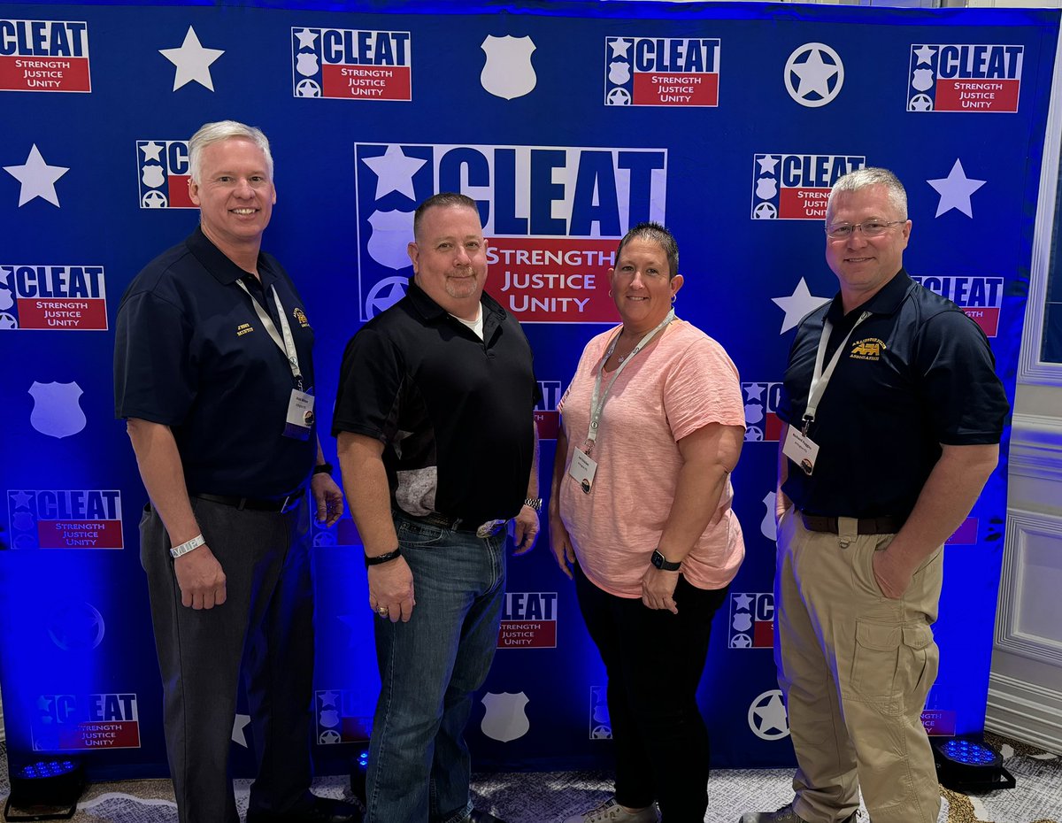 Arlington Police Association tweet media