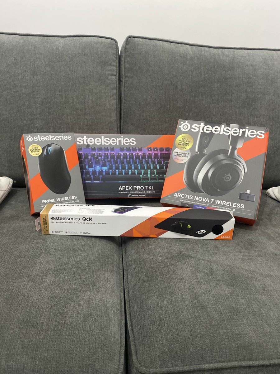 Cant thank <a href="/SteelSeries/">SteelSeries</a> enough for this package of goodies. Time to put them to good use depleting my weeklies and low rolling on loot. 

Keyboards insane btw <a href="/Method/">Method</a> 

#ad #gifted
