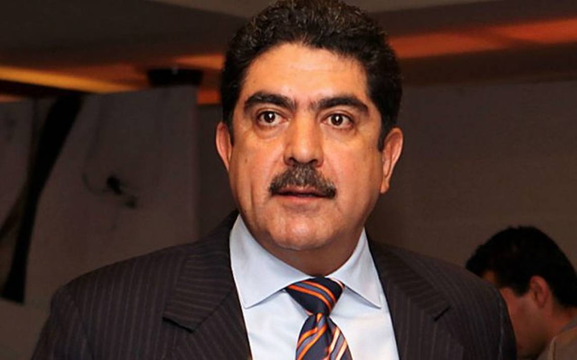 🚨¿DIÁLOGO CON EL NARCO? 😱 El diputado de Morena, Manuel Espino, propone dialogar con narcos para pacificar México 🕊️💥. Afirma que no es un pacto ni impunidad, sino una "salida legal" 🚨. ¡Quieren crear una Comisión Especial de Pacificación! 🤯 ¿Hablar con los criminales para
