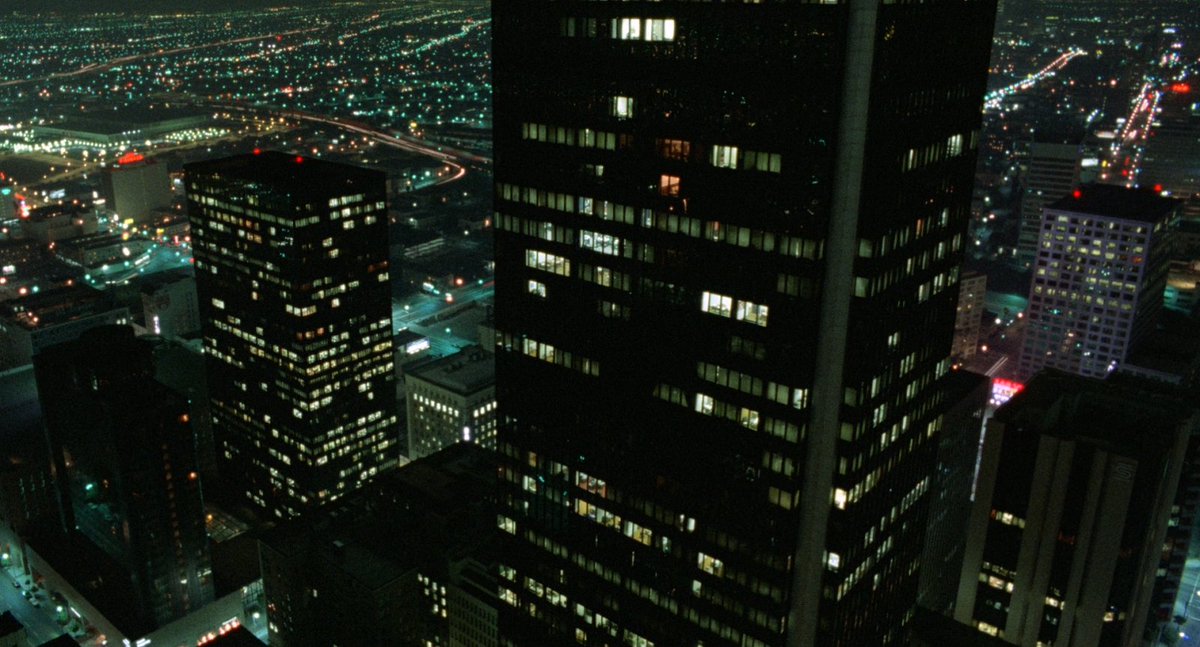 sovietsoleri's tweet photo. Cities at night in Koyaanisqatsi, 1982. https://t.co/A8nm6MsgIM